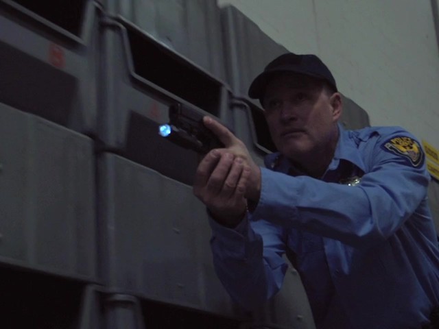 Firefield® Laser/Light Pistol Kit - image 9 from the video